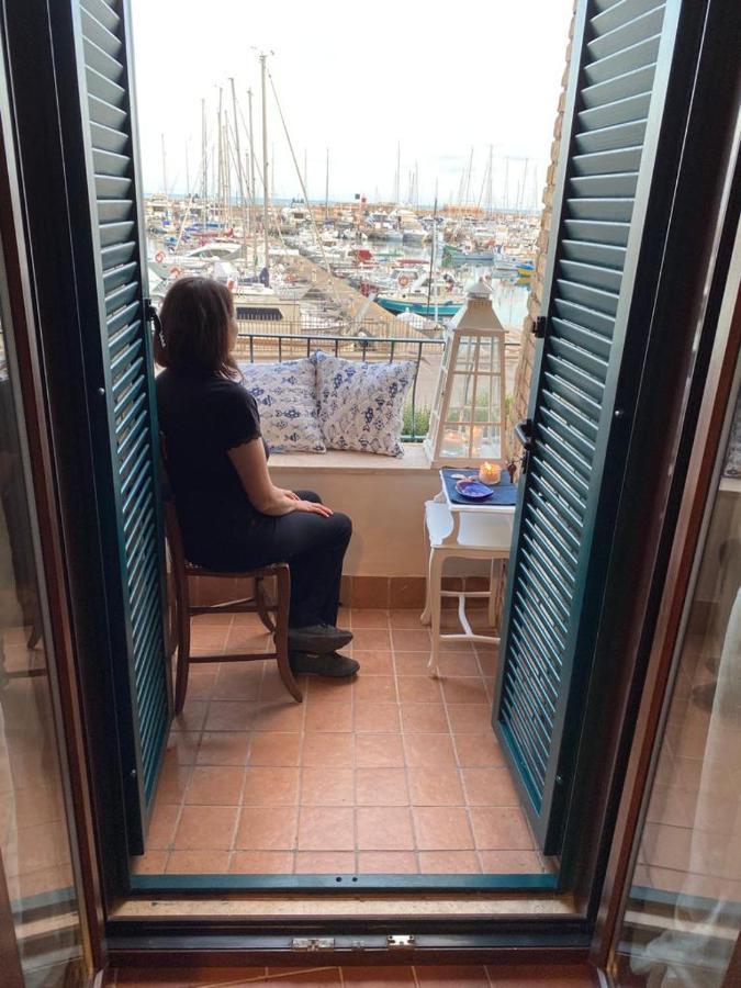Fra Em Doria "Giubileo 2025" Appartement Nettuno Buitenkant foto