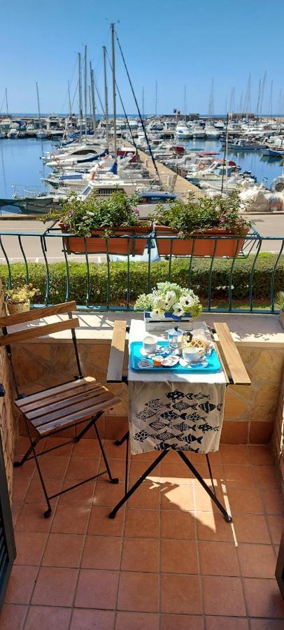 Fra Em Doria "Giubileo 2025" Appartement Nettuno Buitenkant foto